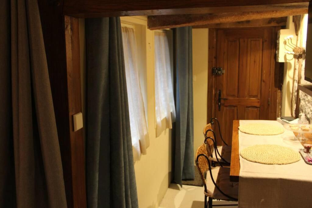 Cosy Studio Place Sainte Catherine Honfleur Exterior photo