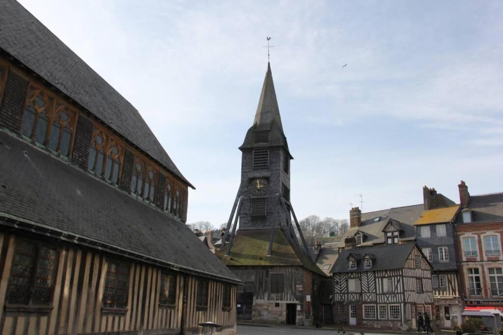 Cosy Studio Place Sainte Catherine Honfleur Exterior photo
