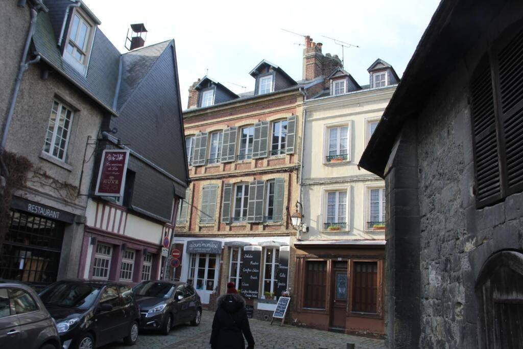 Cosy Studio Place Sainte Catherine Honfleur Exterior photo